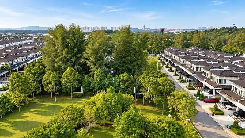 Cluster House for Sale in Eco Majestic (Semenyih) - Fiqri Hazim Rozmi - Exterior - PropertyGuru.com.my
