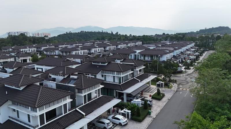 Cluster House for Sale in Eco Majestic (Semenyih) - Fiqri Hazim Rozmi - Exterior - PropertyGuru.com.my