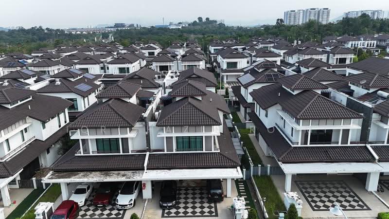 Cluster House for Sale in Eco Majestic (Semenyih) - Fiqri Hazim Rozmi - Exterior - PropertyGuru.com.my