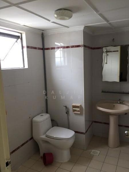 Condominium for Sale at Ehsan Ria - Daljit Kumar - Bathroom - PropertyGuru.com.my
