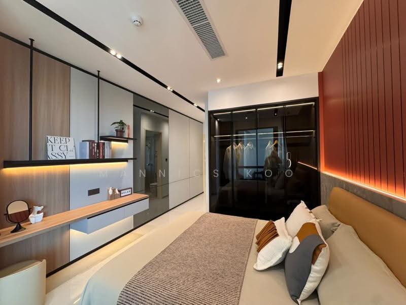 Apartment for Sale at R&F Princess Cove Phase 3-New Casa Suites - Mannics Koo - Master Bedroom - PropertyGuru.com.my