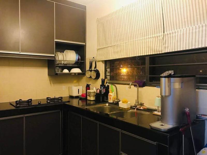 Rumah Bandar untuk Disewa di Taman Saujana Suria (Kajang) - Benny Lee - Kitchen - PropertyGuru.com.my