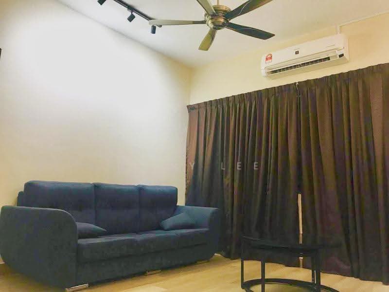 Rumah Bandar untuk Disewa di Taman Saujana Suria (Kajang) - Benny Lee - Living Room - PropertyGuru.com.my
