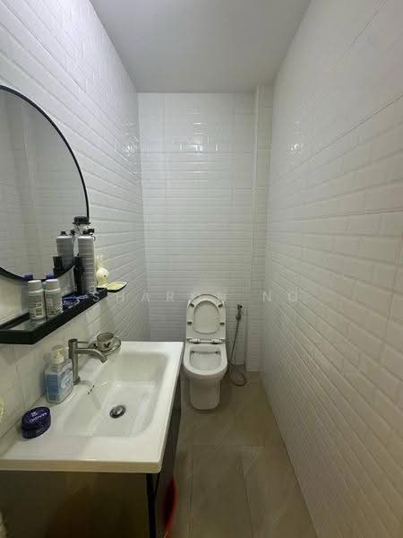 Rumah Bandar untuk Dijual di Johor Bahru (Johor) - Sharon Ng - Bathroom - PropertyGuru.com.my