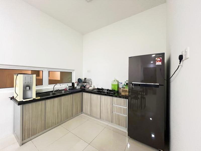 Condominium for Rent at Orchard Ville - Jerry Tan - Kitchen - PropertyGuru.com.my