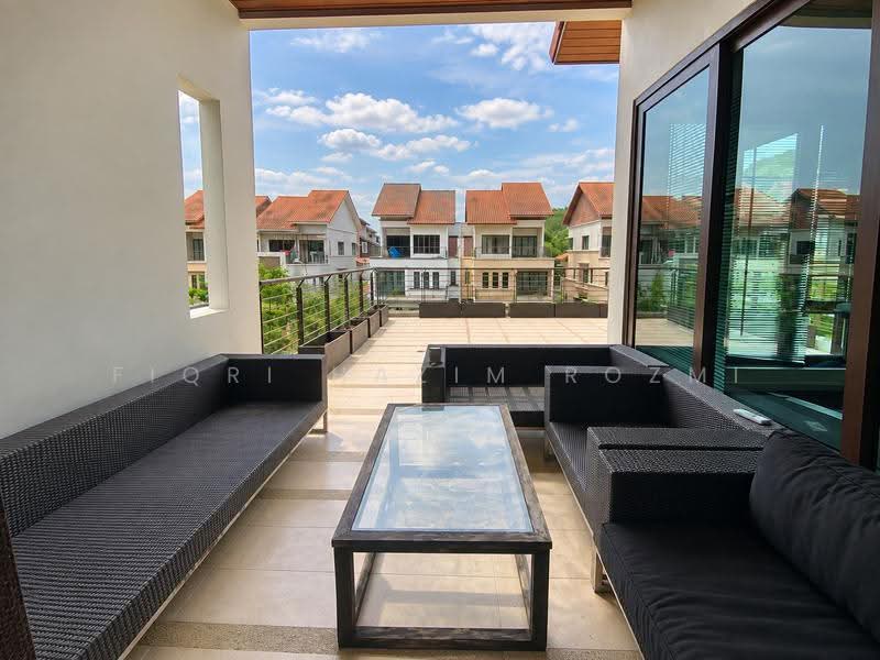 Semi-Detached House for Sale in Sri Hartamas (Kuala Lumpur) - Fiqri Hazim Rozmi - Balcony - PropertyGuru.com.my