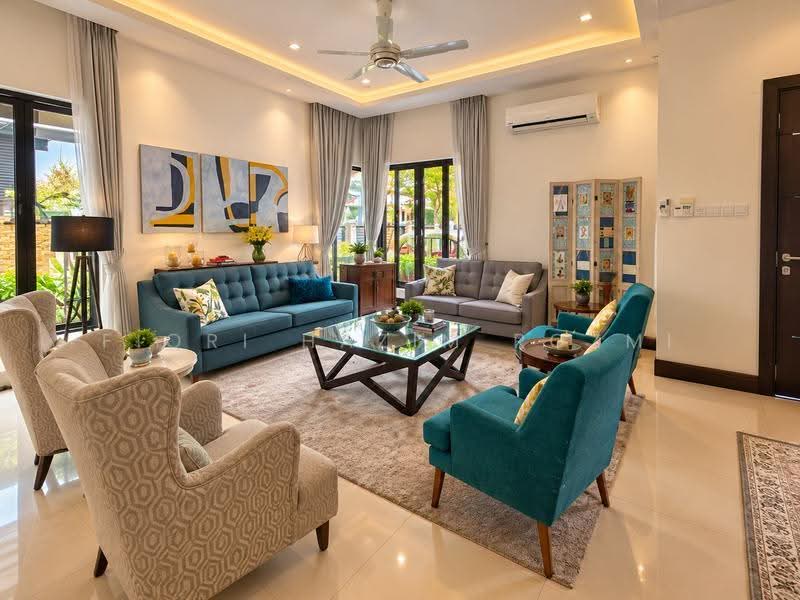 Semi-Detached House for Sale in Sri Hartamas (Kuala Lumpur) - Fiqri Hazim Rozmi - Living Room - PropertyGuru.com.my