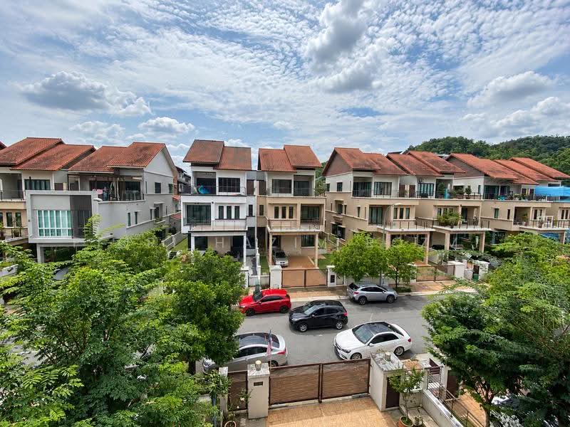 Semi-Detached House for Sale in Sri Hartamas (Kuala Lumpur) - Fiqri Hazim Rozmi - Exterior - PropertyGuru.com.my