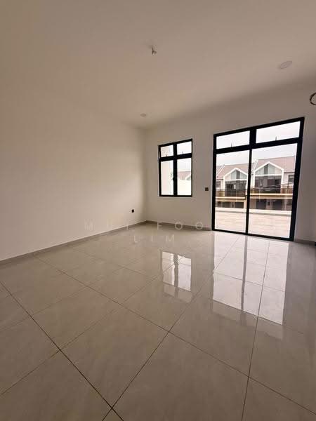 2-storey Terraced House for Sale in Krubong (Melaka) - Mui Fook Lim - Living Room - PropertyGuru.com.my