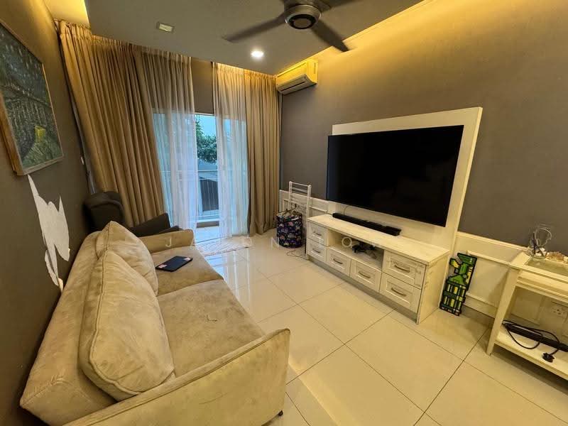 Kediaman Servis untuk Disewa di Metropolitan Square Service Residence - Jason Low - Living Room - PropertyGuru.com.my
