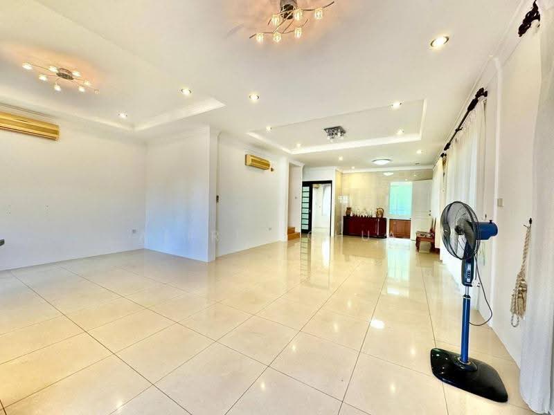 Semi-Detached House for Sale in Batu Lintang (Kuching) - Alfred Chua - Living Room - PropertyGuru.com.my