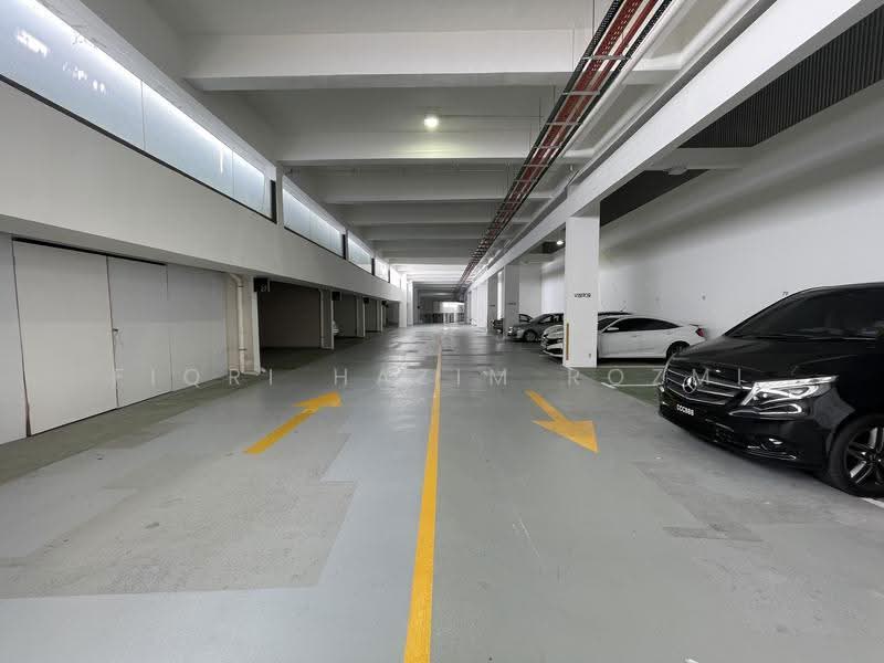 Rumah Bandar untuk Disewa di Bukit Kiara (Kuala Lumpur) - Fiqri Hazim Rozmi - Car Park - PropertyGuru.com.my