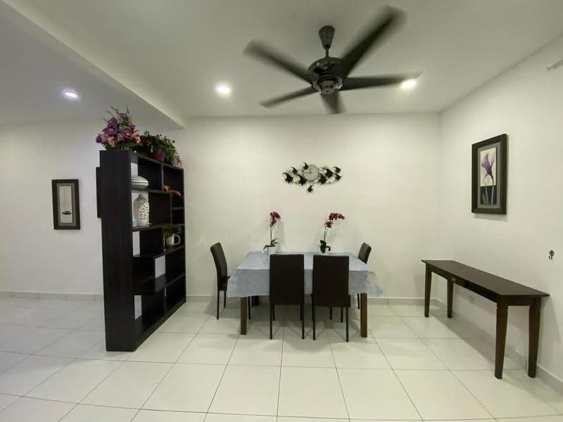 Kondominium untuk Disewa di Elit Heights @ Bayan City - Davis Lim - Dining Room - PropertyGuru.com.my
