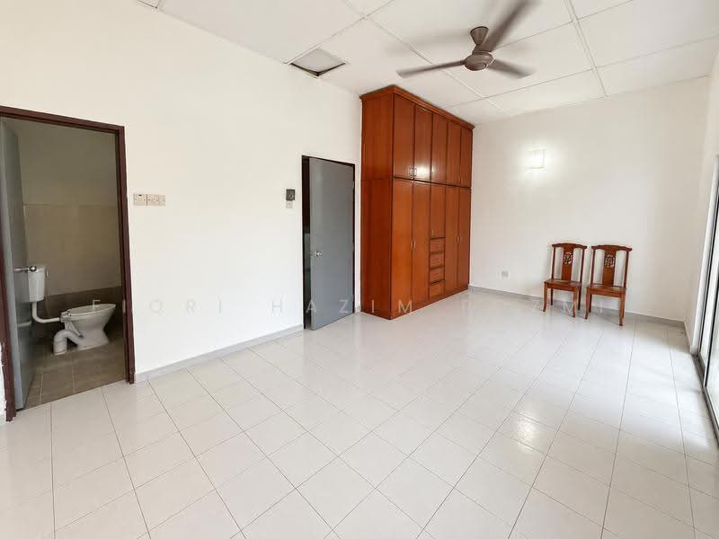 Rumah Teres 2-Tingkat untuk Dijual di Bandar Baru Bangi (Selangor) - Fiqri Hazim Rozmi - Interior - PropertyGuru.com.my
