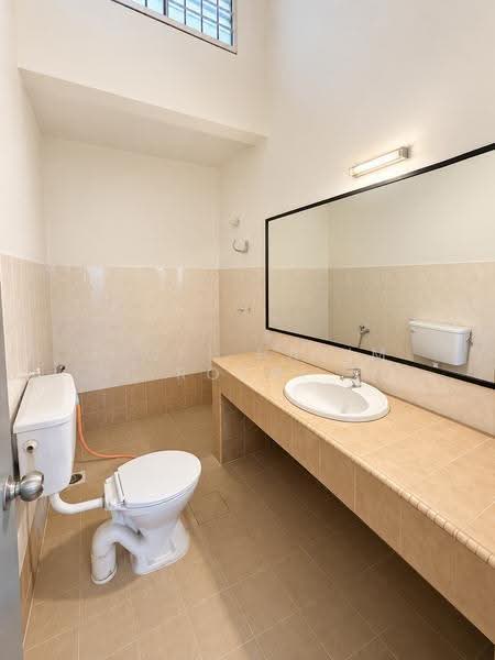 Rumah Teres 2-Tingkat untuk Dijual di Bandar Baru Bangi (Selangor) - Fiqri Hazim Rozmi - Bathroom - PropertyGuru.com.my