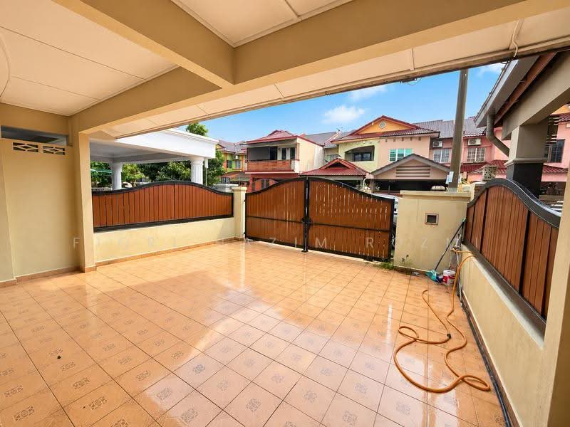 Rumah Teres 2-Tingkat untuk Dijual di Bandar Baru Bangi (Selangor) - Fiqri Hazim Rozmi - Exterior - PropertyGuru.com.my