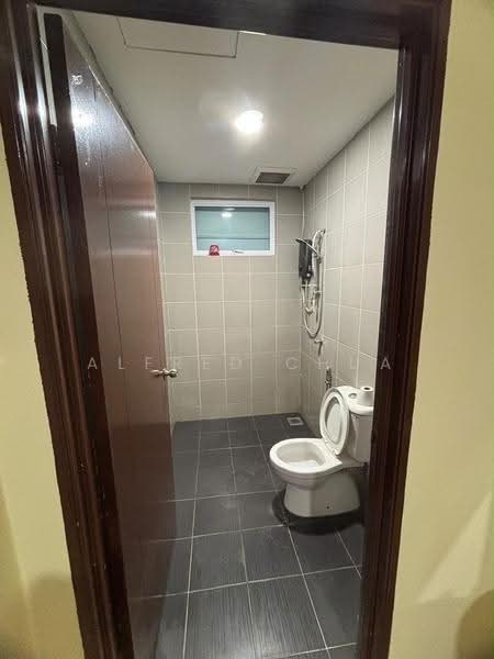 Semi-Detached House for Sale in Kuching (Sarawak) - Alfred Chua - Bathroom - PropertyGuru.com.my