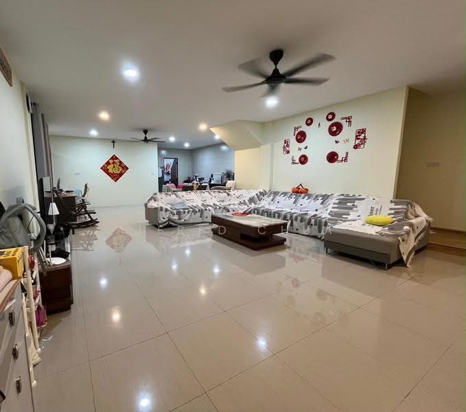 Semi-Detached House for Sale in Kuching (Sarawak) - Alfred Chua - Living Room - PropertyGuru.com.my