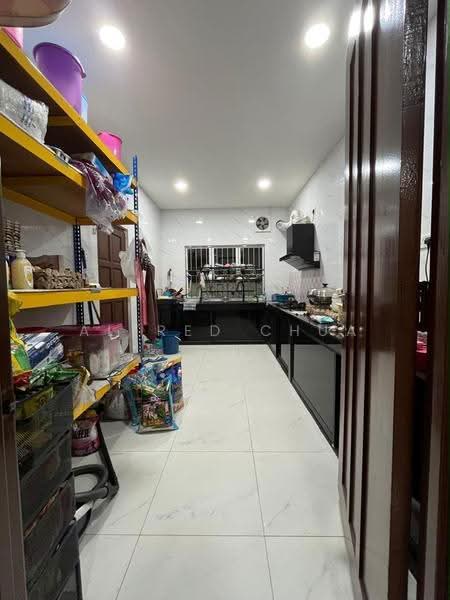 Semi-Detached House for Sale in Kuching (Sarawak) - Alfred Chua - Kitchen - PropertyGuru.com.my