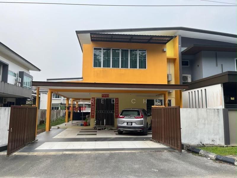 Semi-Detached House for Sale in Kuching (Sarawak) - Alfred Chua - Exterior - PropertyGuru.com.my