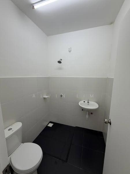 Townhouse for Rent in Kota Masai (Pasir Gudang) - Alvin Lim - Bathroom - PropertyGuru.com.my