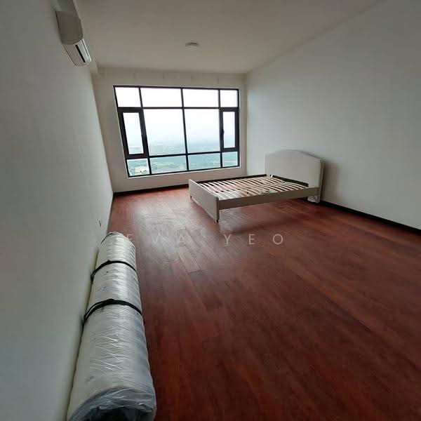 Kediaman Servis untuk Dijual di Molek Regency - Eva Yeo - Bedroom - PropertyGuru.com.my