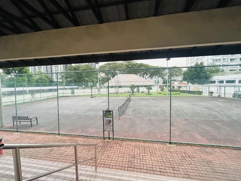 Kondominium untuk Dijual di Menara Polo - Yamuna Devi Krishnan Kutty - Tennis court - PropertyGuru.com.my