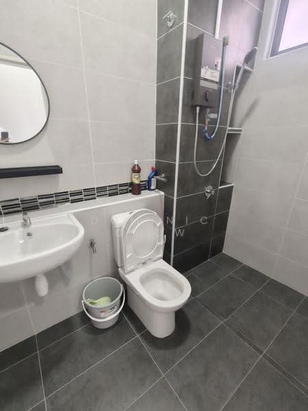 Terraced House for Rent in Taman Desa Tebrau (Tebrau) - Dominic Chow - Bathroom - PropertyGuru.com.my