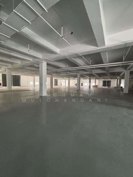 Gudang untuk Disewa di Temasya Glenmarie (Glenmarie) - Lachman Mulchandani - PropertyGuru.com.my