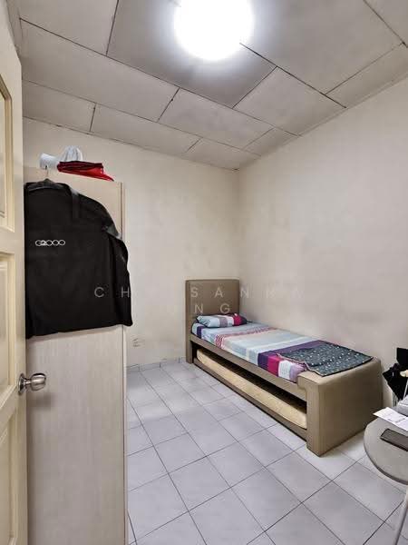 Terraced House for Sale in Taman Senai Utama (Kulai) - Chrisanna Ong - Bedroom - PropertyGuru.com.my