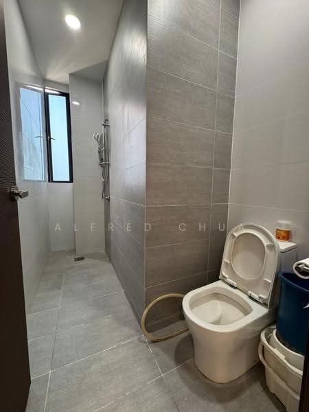 Service Residence for Sale at Princeton Suites - Alfred Chua - Bathroom - PropertyGuru.com.my