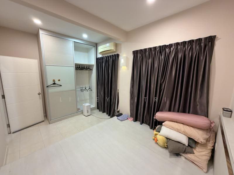 2-storey Terraced House for Sale in Saujana Rawang (Rawang) - Liliey Fitri - Bedroom - PropertyGuru.com.my