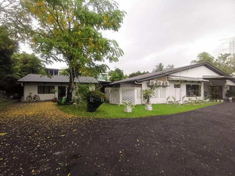 Bungalow House for Sale in Seksyen 5 (Petaling Jaya) - Jerro Loh - Exterior - PropertyGuru.com.my