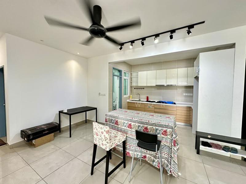 Kediaman Servis untuk Dijual di V-Residensi 2 - Austin Wong - Kitchen - PropertyGuru.com.my