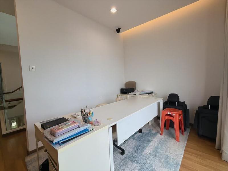 Rumah Banglo untuk Dijual di Taman Molek (Johor Bahru) - Eva Yeo - Study - PropertyGuru.com.my