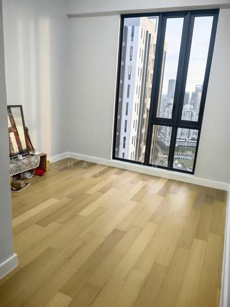 Kediaman Servis untuk Dijual di The Sentral Suites - Charmaine Tan - View - PropertyGuru.com.my