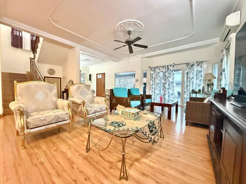 Semi-Detached House for Sale in Bandar Sunway (Sunway) - Syafiq Sharifudin - Living Room - PropertyGuru.com.my