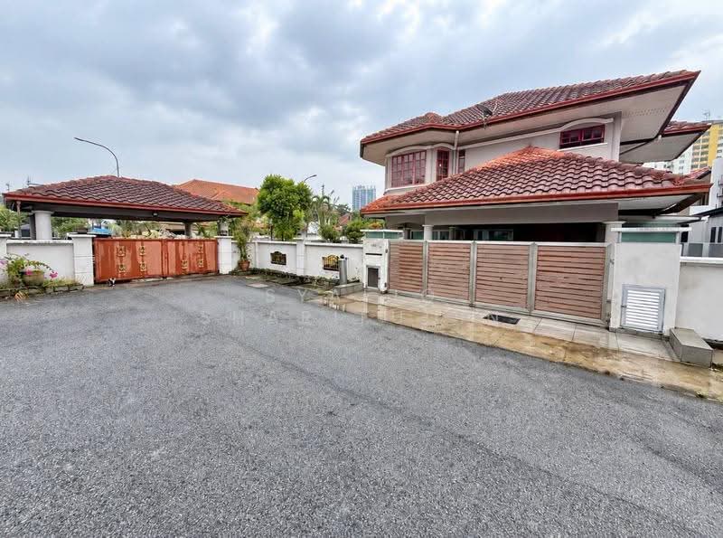 Semi-Detached House for Sale in Bandar Sunway (Sunway) - Syafiq Sharifudin - Exterior - PropertyGuru.com.my