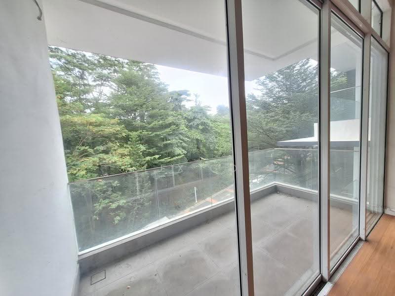 Kondominium untuk Dijual di Kenny Hills Residence - Alex Goh - Balcony - PropertyGuru.com.my