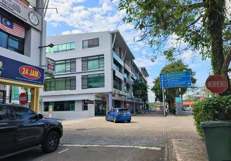 Shop for Rent in Southkey (Johor Bahru) - Sheng Cheng Tiew - Exterior - PropertyGuru.com.my