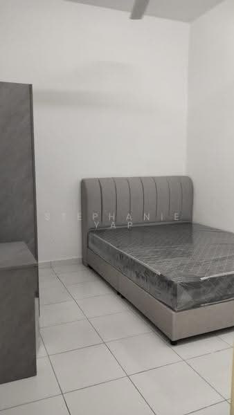 Apartment for Rent at Seri Molek Perdana - Stephanie Yap - Bedroom - PropertyGuru.com.my