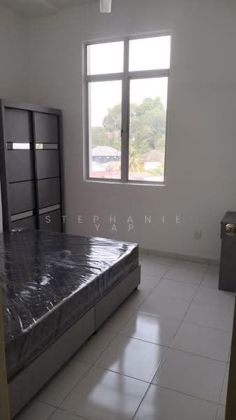 Apartment for Rent at Seri Molek Perdana - Stephanie Yap - Bedroom - PropertyGuru.com.my