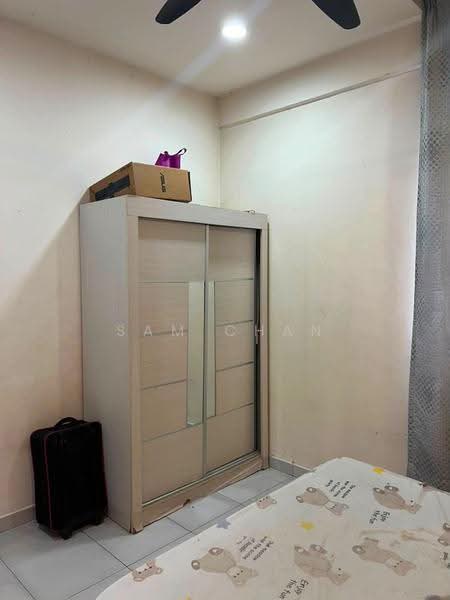 Apartment for Rent at Pangsapuri Sri Kemuning - Sam Chan - Bedroom - PropertyGuru.com.my