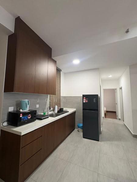 Service Residence for Sale at SUNSURIA FORUM SERVICED APARTMENT - John Tee - Kitchen - PropertyGuru.com.my