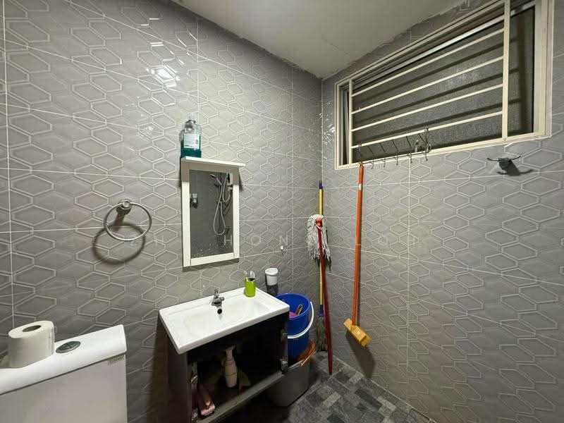 Condominium for Rent at Platinum Lake PV 10 - Zhi Hong Loh - Bathroom - PropertyGuru.com.my