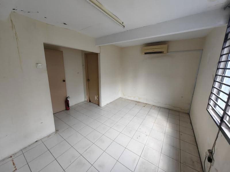 Rumah Teres 2.5-Tingkat untuk Dijual di Taman Putra Perdana (Puchong) - JK Lau - Interior - PropertyGuru.com.my