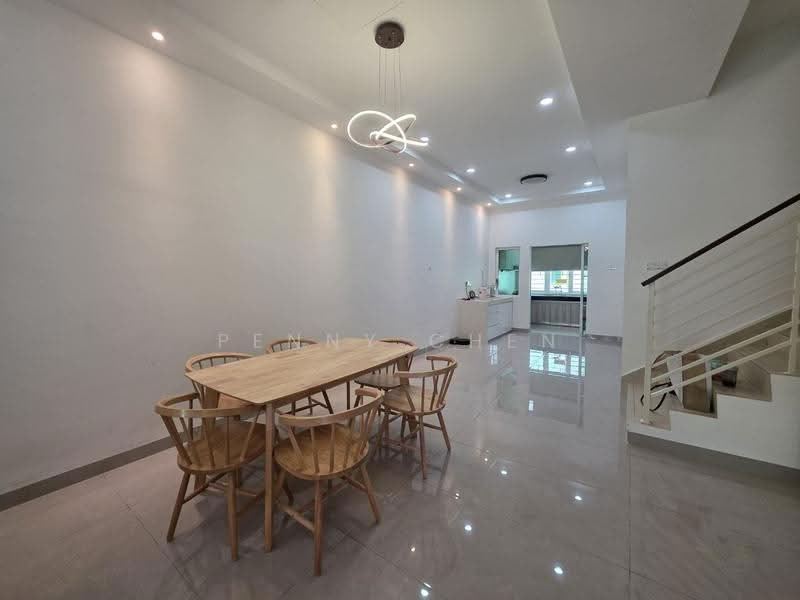 Rumah Teres 2-Tingkat untuk Dijual di Seri Beringin (Lahat) - PENNY CHEN - Dining Room - PropertyGuru.com.my