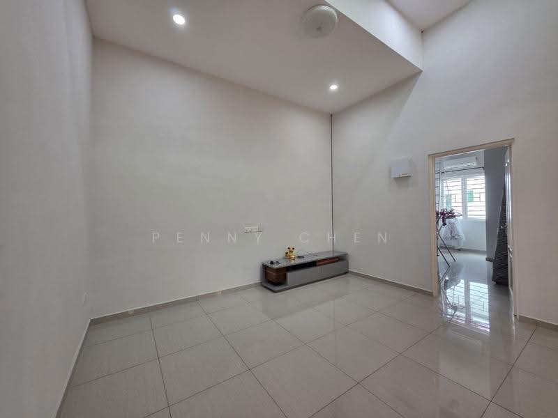 Rumah Teres 2-Tingkat untuk Dijual di Seri Beringin (Lahat) - PENNY CHEN - Living Room - PropertyGuru.com.my