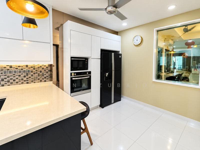 Terraced House for Sale in Denai Alam (Shah Alam) - Zalina Zubaidi - Kitchen - PropertyGuru.com.my