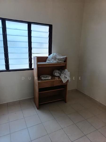 Flat for Rent at Ang Seng Mansion - Duncan Lee - PropertyGuru.com.my